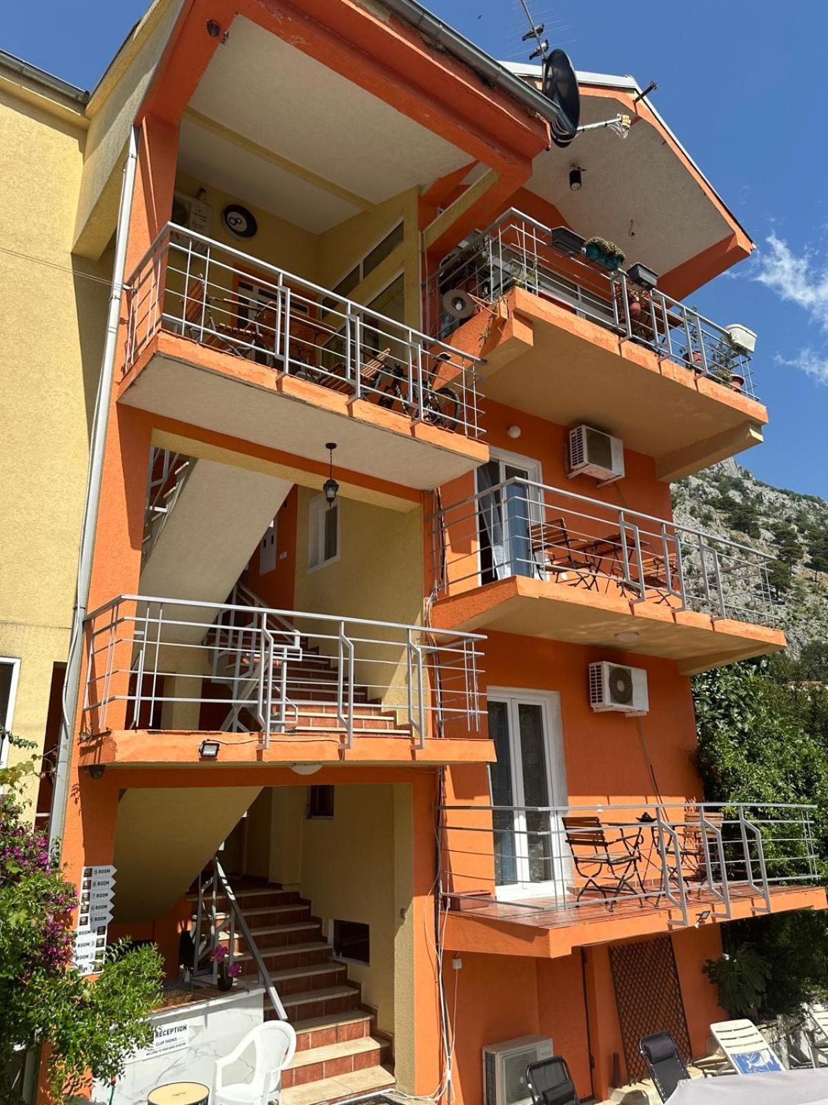 Themis Apart Hotel 科托尔 外观 照片